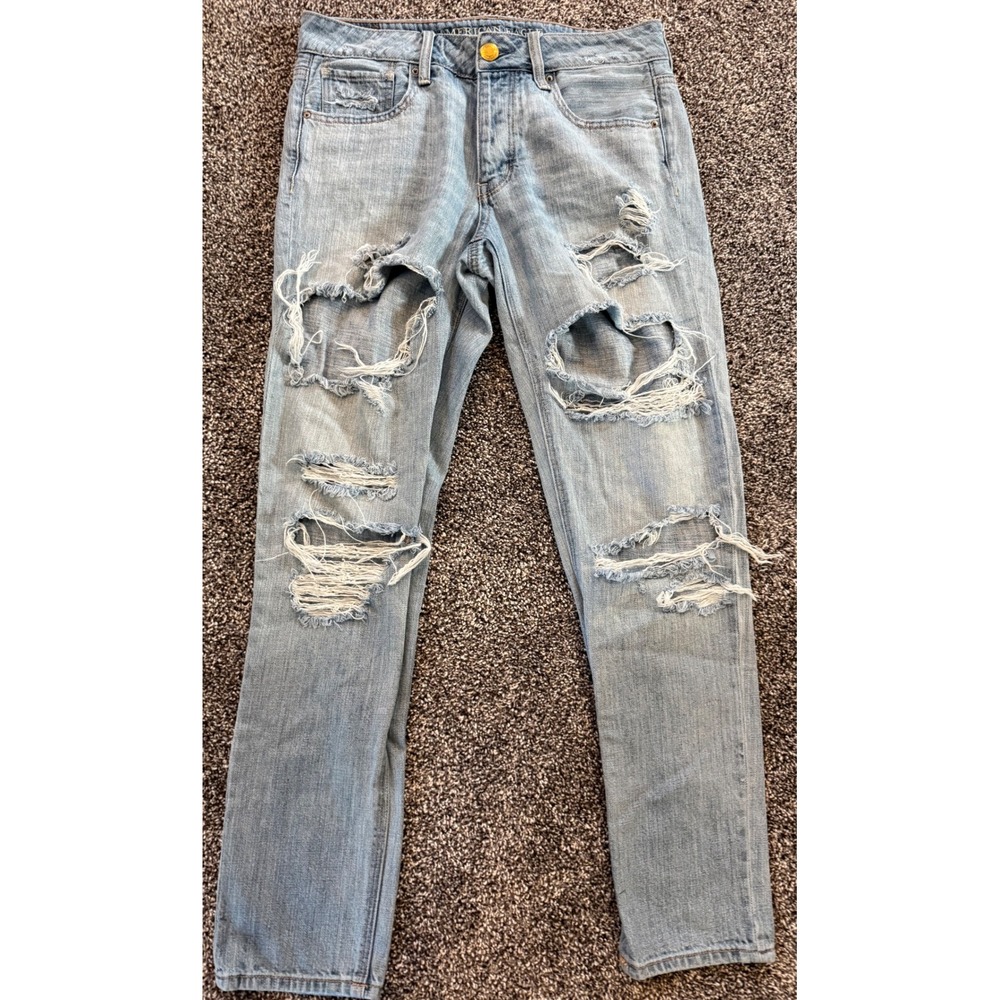 American Eagle Outfitters Distressed Slim Light Wash Denim Jeans 32x26